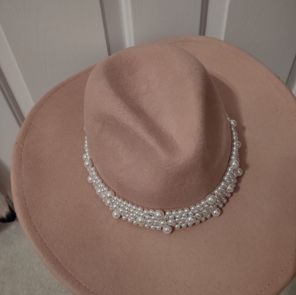 Scoop Fedora Hat with pearl accents 100% wool fully lined - OS